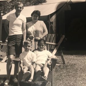 Meet your Posher, Kim